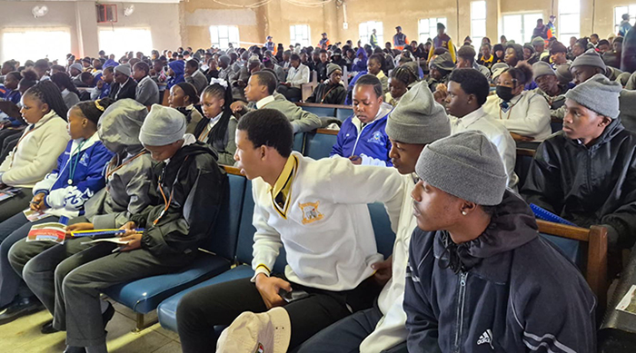 Unisa-strengthens-student-recruitment-drive-Orange-Farm-exhibition-banner.jpg